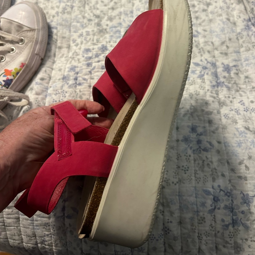 ECCO pink sandals
